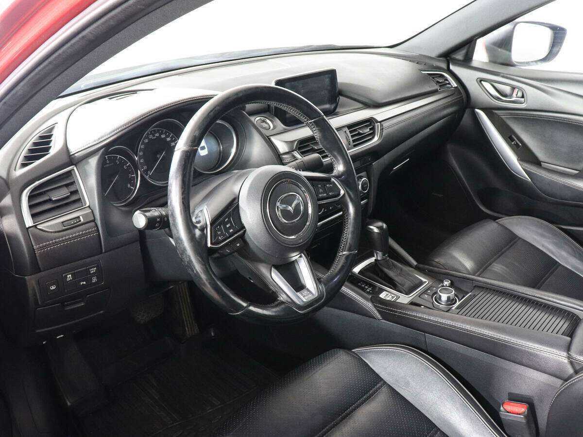 Mazda 6 с пробегом — 2017 год. Фото: #7