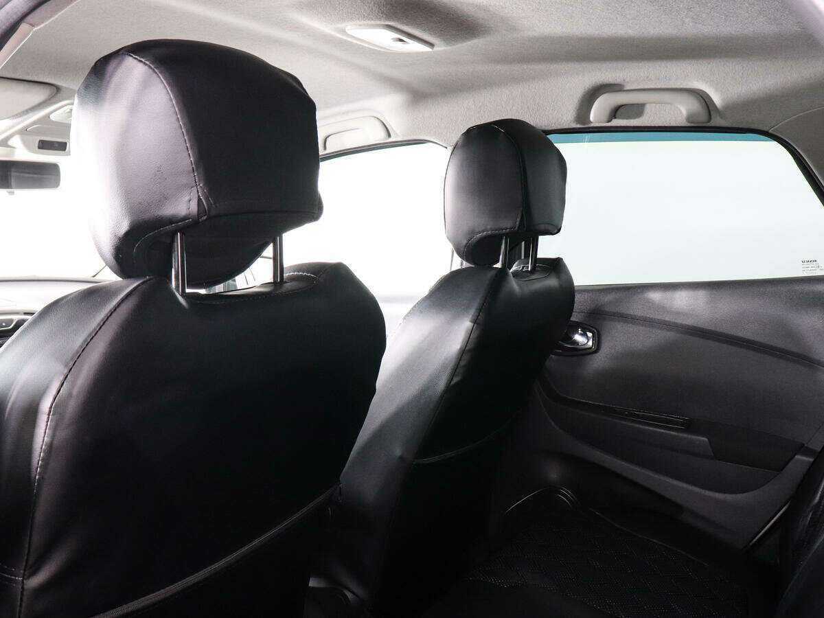 Renault Kaptur с пробегом — 2017 год. Фото: #11