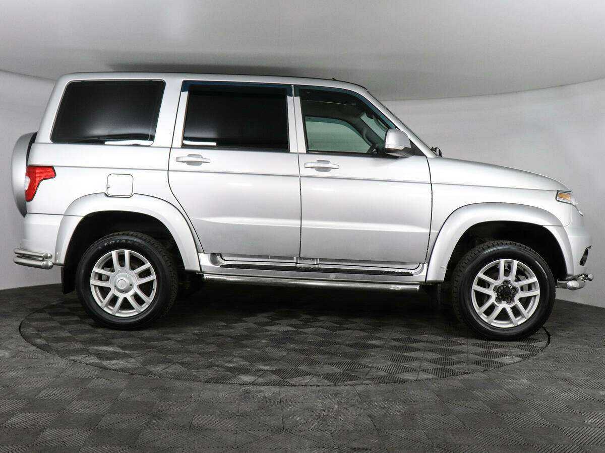 УАЗ Patriot с пробегом — 2018 год. Фото: #3