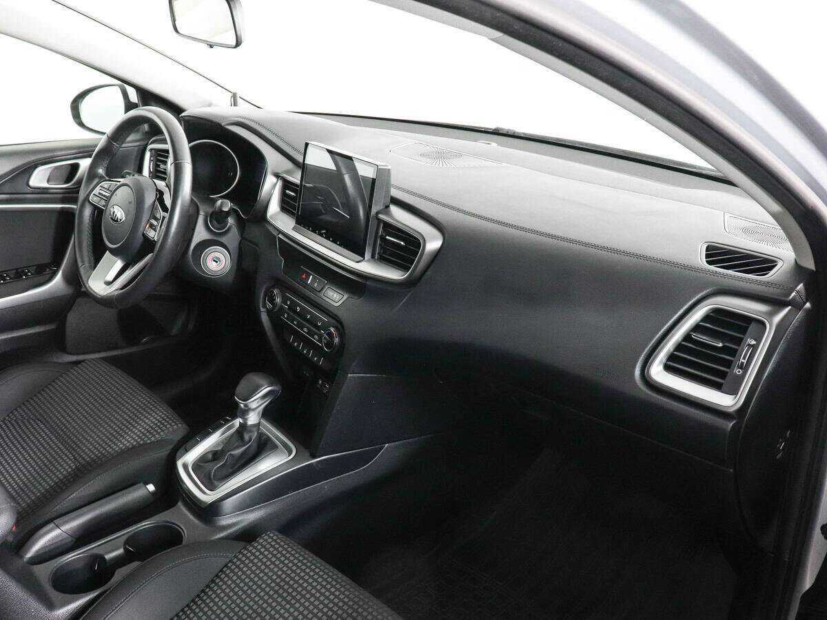 Kia Ceed с пробегом — 2019 год. Фото: #8