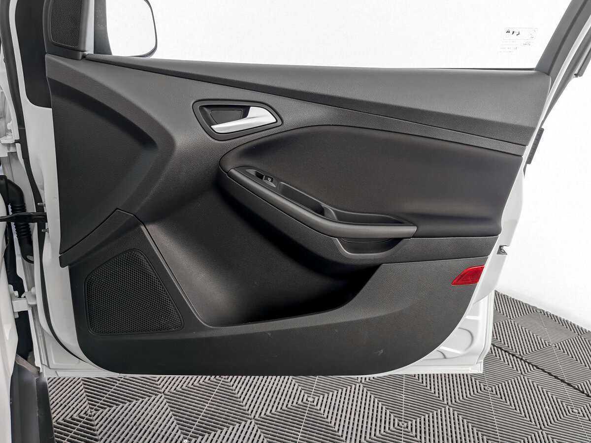 Ford Focus с пробегом — 2018 год. Фото: #19