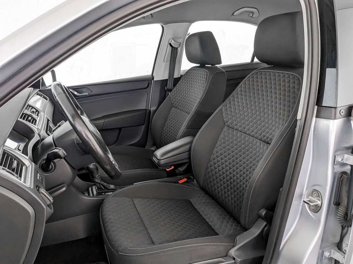 Skoda Rapid с пробегом — 2016 год. Фото: #14