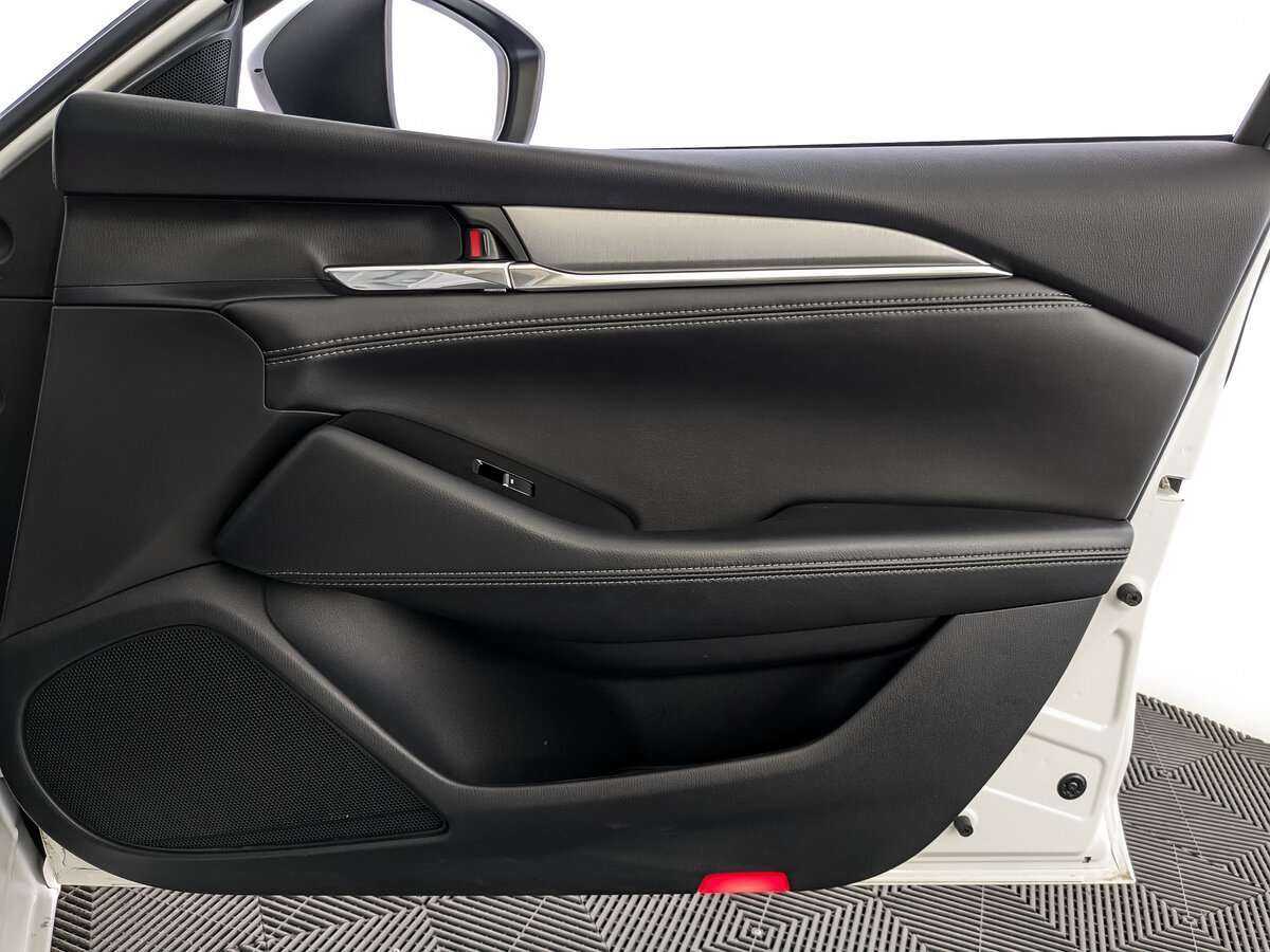 Mazda 6 с пробегом — 2021 год. Фото: #19