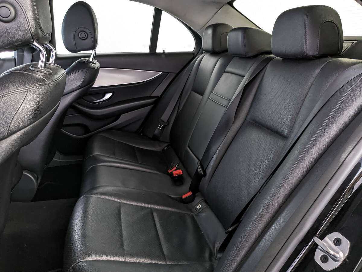Mercedes-Benz E-Класс с пробегом — 2018 год. Фото: #13