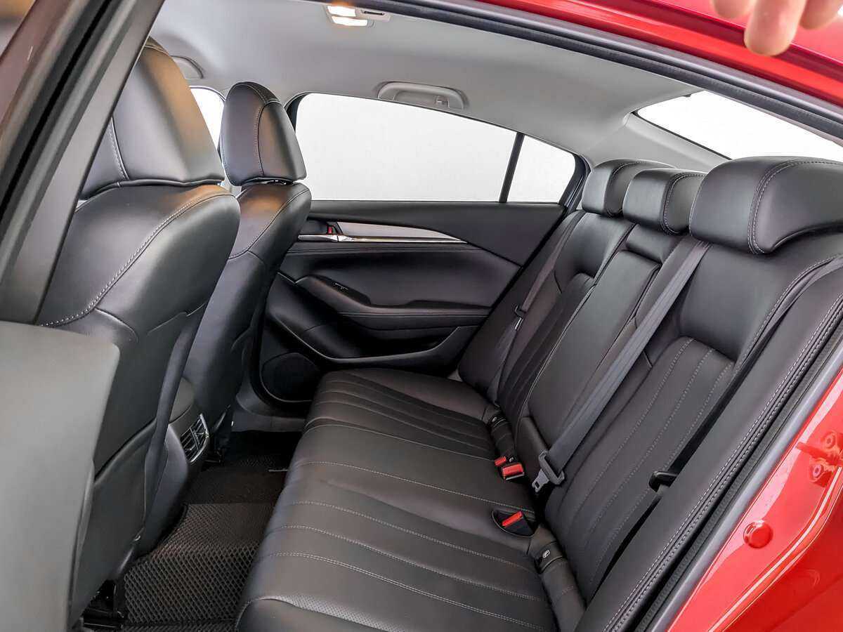 Mazda 6 с пробегом — 2020 год. Фото: #9