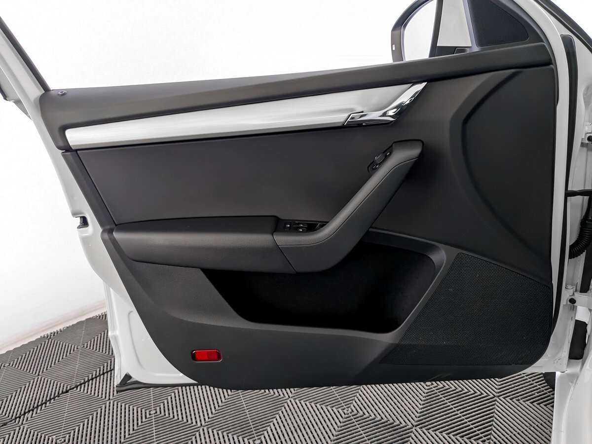 Skoda Octavia с пробегом — 2020 год. Фото: #14