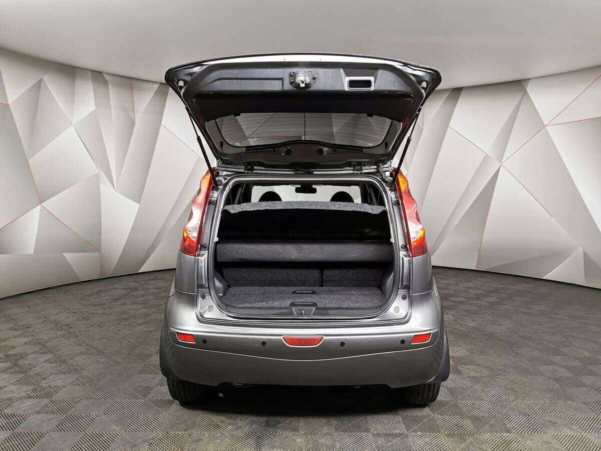 Nissan Note с пробегом — 2012 год. Фото: #16