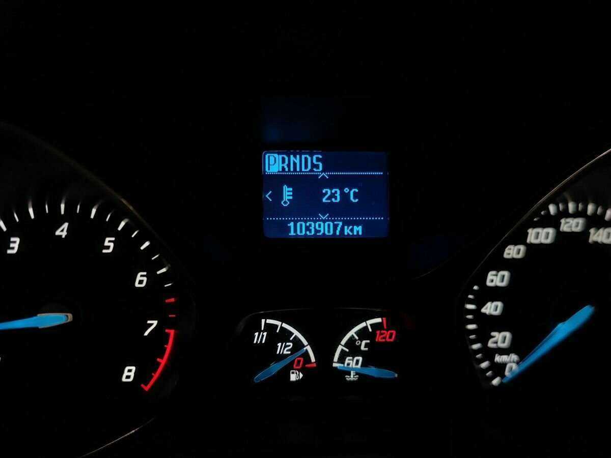 Ford Focus с пробегом — 2014 год. Фото: #14