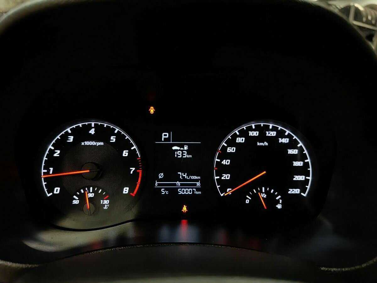 Hyundai Solaris с пробегом — 2022 год. Фото: #15