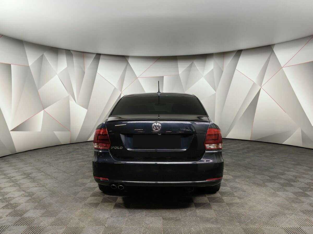 Volkswagen Polo с пробегом — 2018 год. Фото: #7