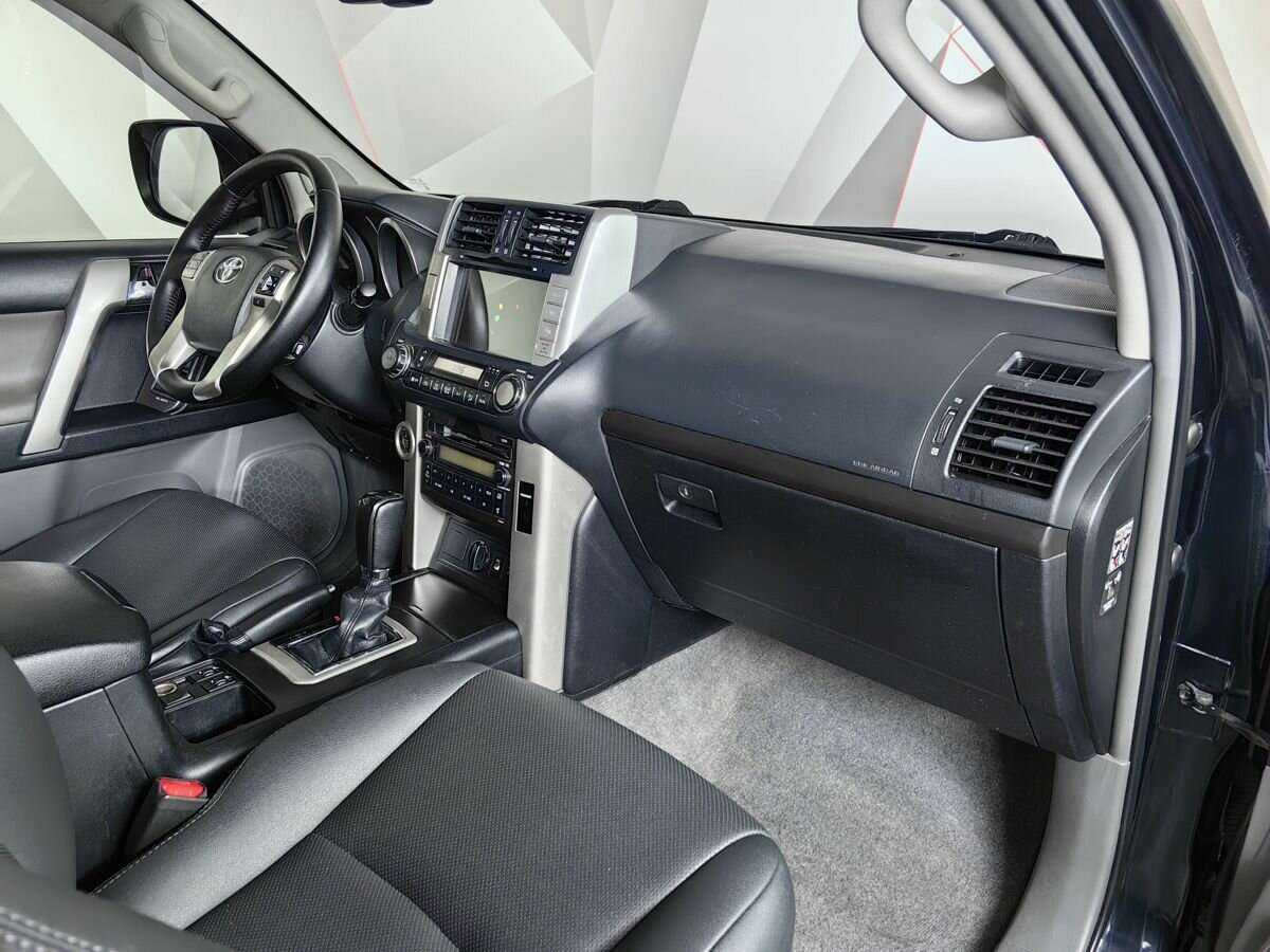 Toyota Land Cruiser Prado с пробегом — 2012 год. Фото: #8