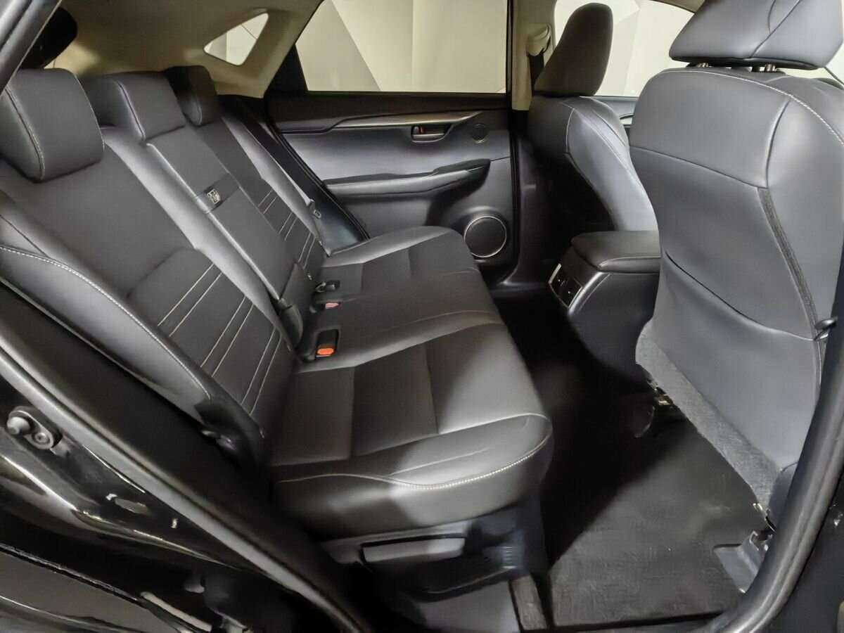 Lexus NX с пробегом — 2017 год. Фото: #11