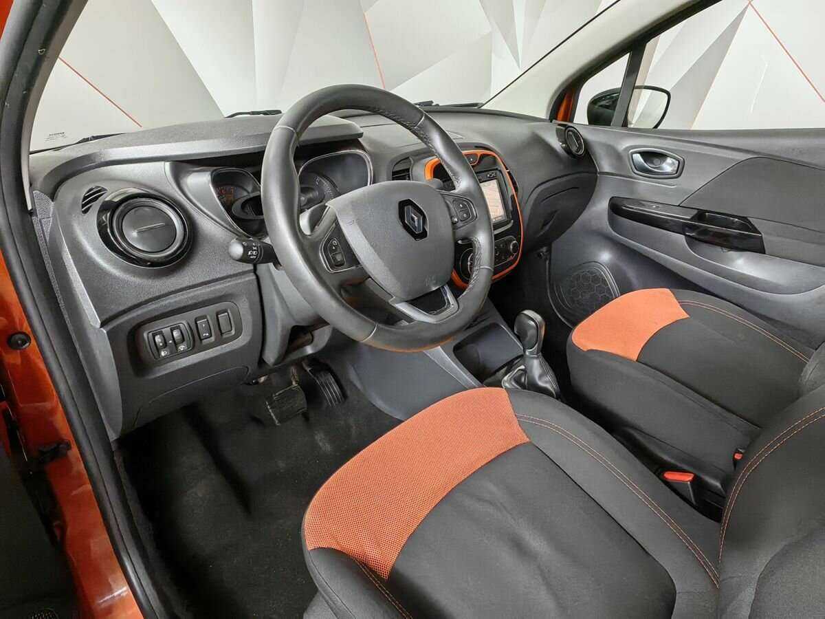 Renault Kaptur с пробегом — 2017 год. Фото: #14