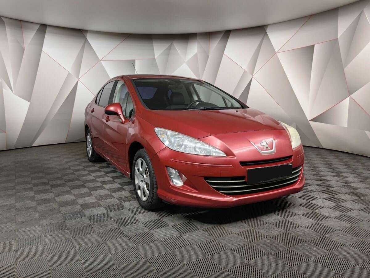 Peugeot 408 с пробегом — 2013 год. Фото: #2