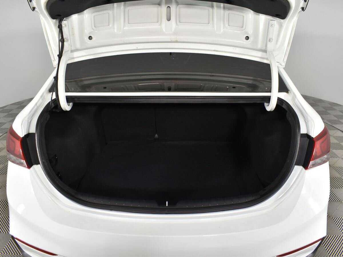 Hyundai Solaris с пробегом — 2018 год. Фото: #15