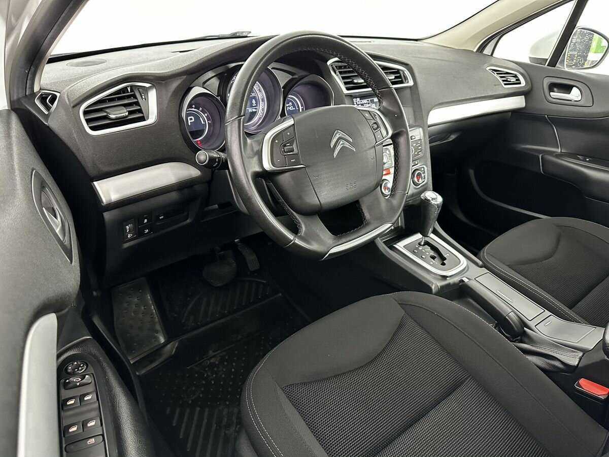 Citroen C4 с пробегом — 2014 год. Фото: #8