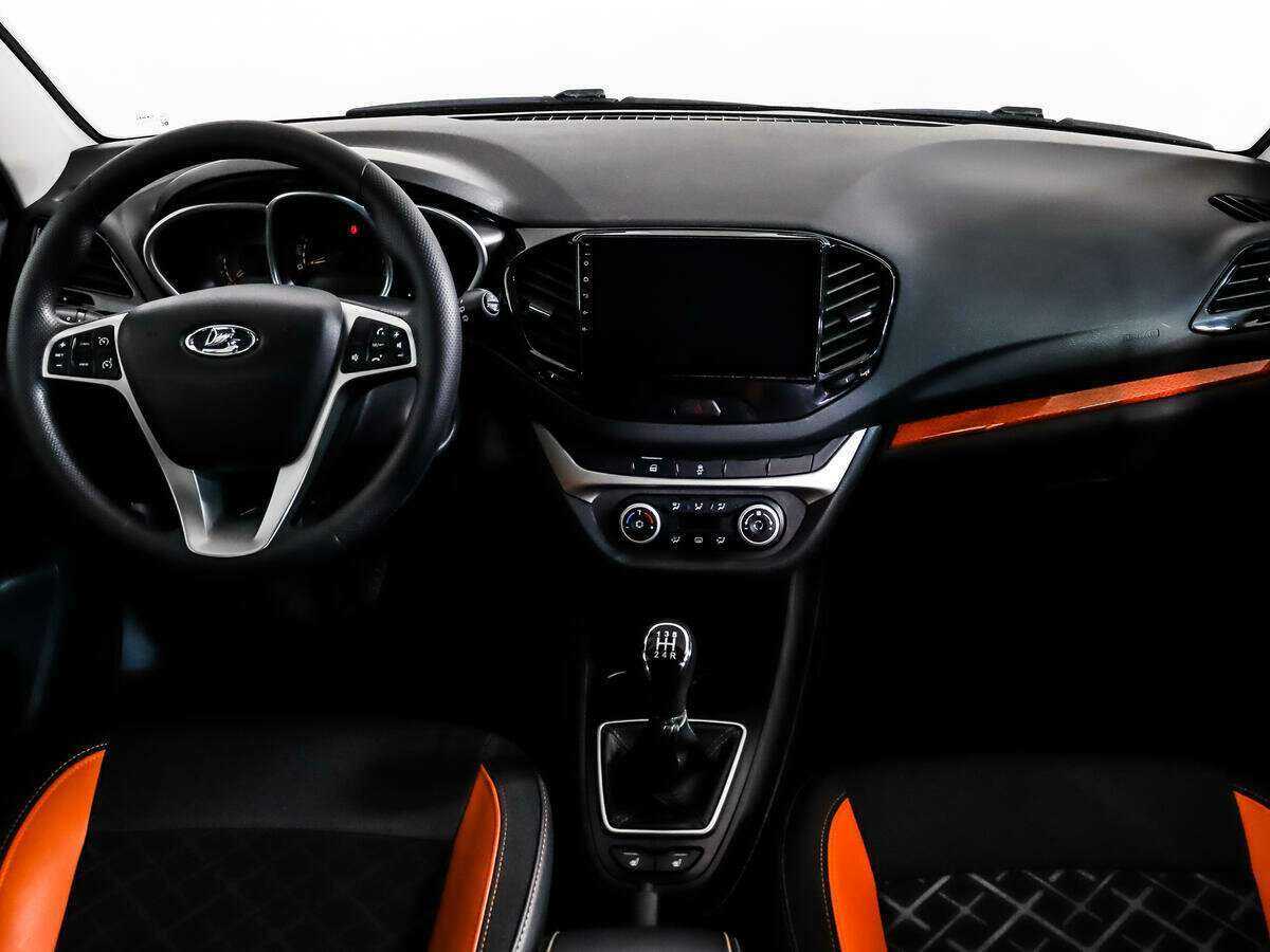 Lada (ВАЗ) Vesta с пробегом — 2020 год. Фото: #8