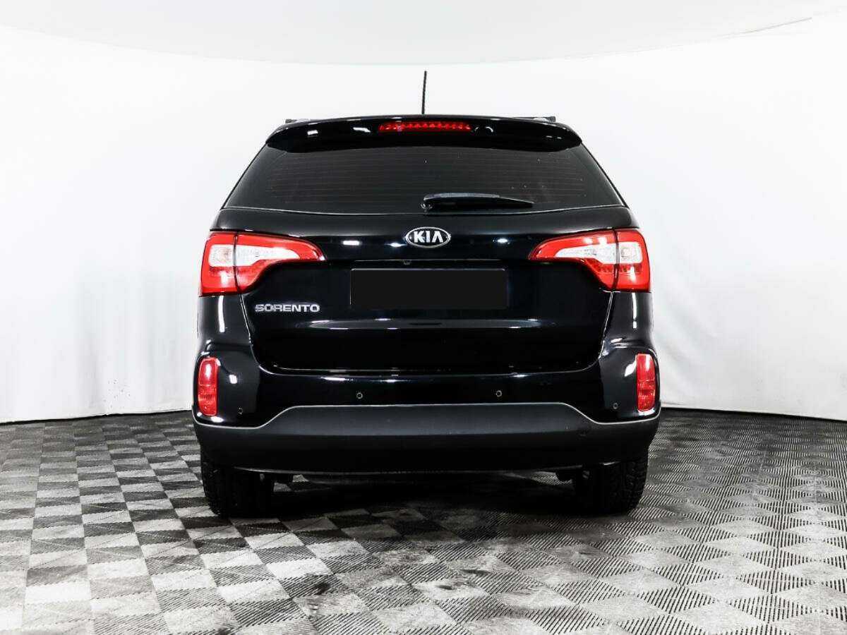 Kia Sorento с пробегом — 2014 год. Фото: #5