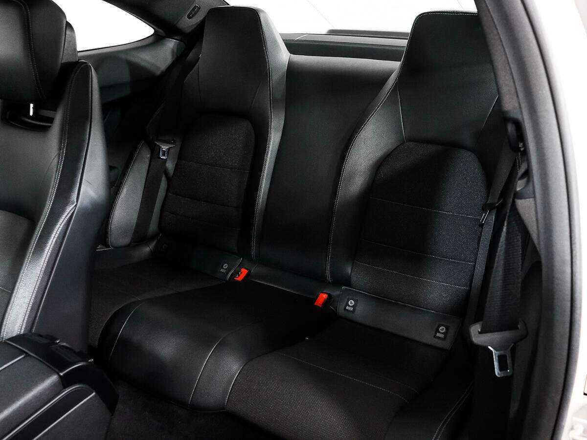 Mercedes-Benz C-Класс с пробегом — 2015 год. Фото: #11