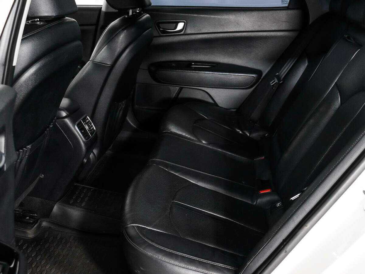 Kia Optima с пробегом — 2019 год. Фото: #10