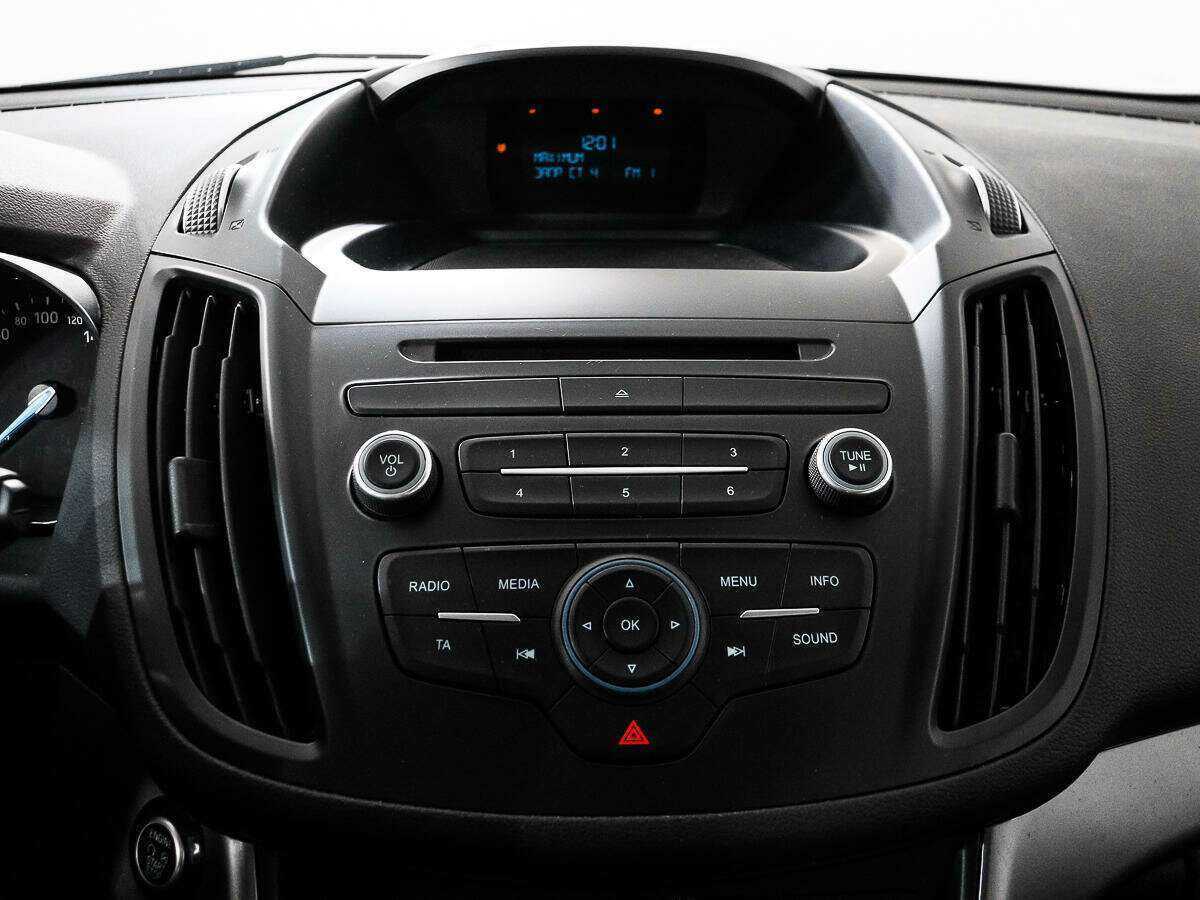 Ford Kuga с пробегом — 2017 год. Фото: #13