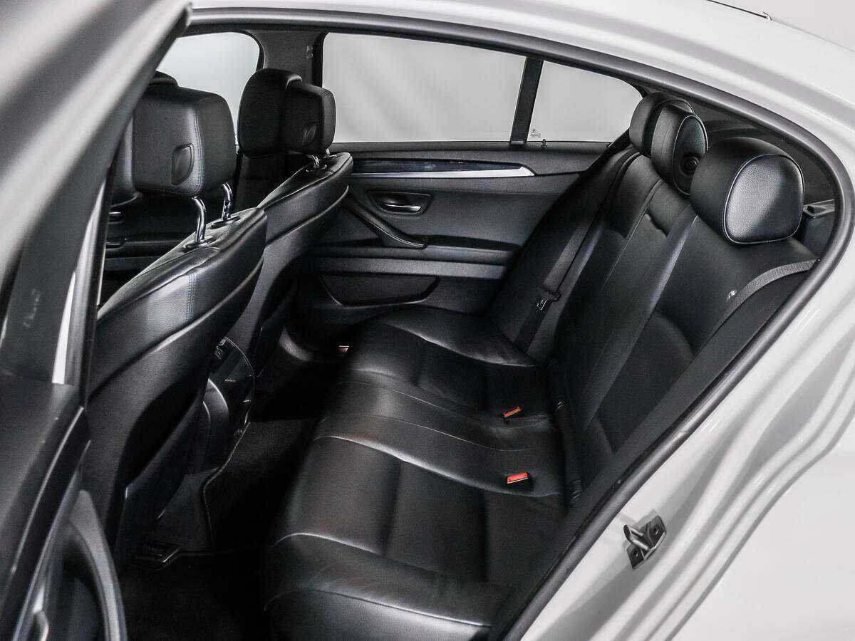 BMW 5 серии с пробегом — 2013 год. Фото: #10