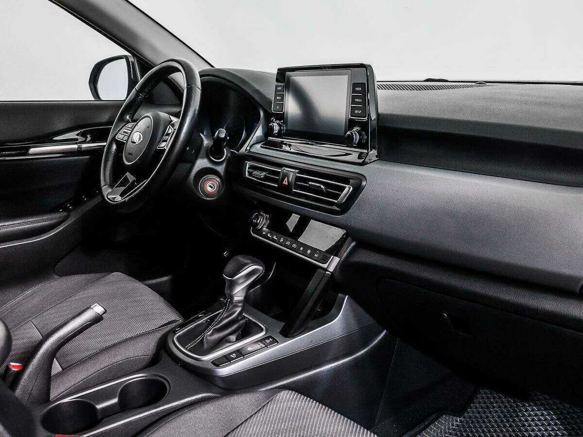 Kia Seltos с пробегом — 2020 год. Фото: #10