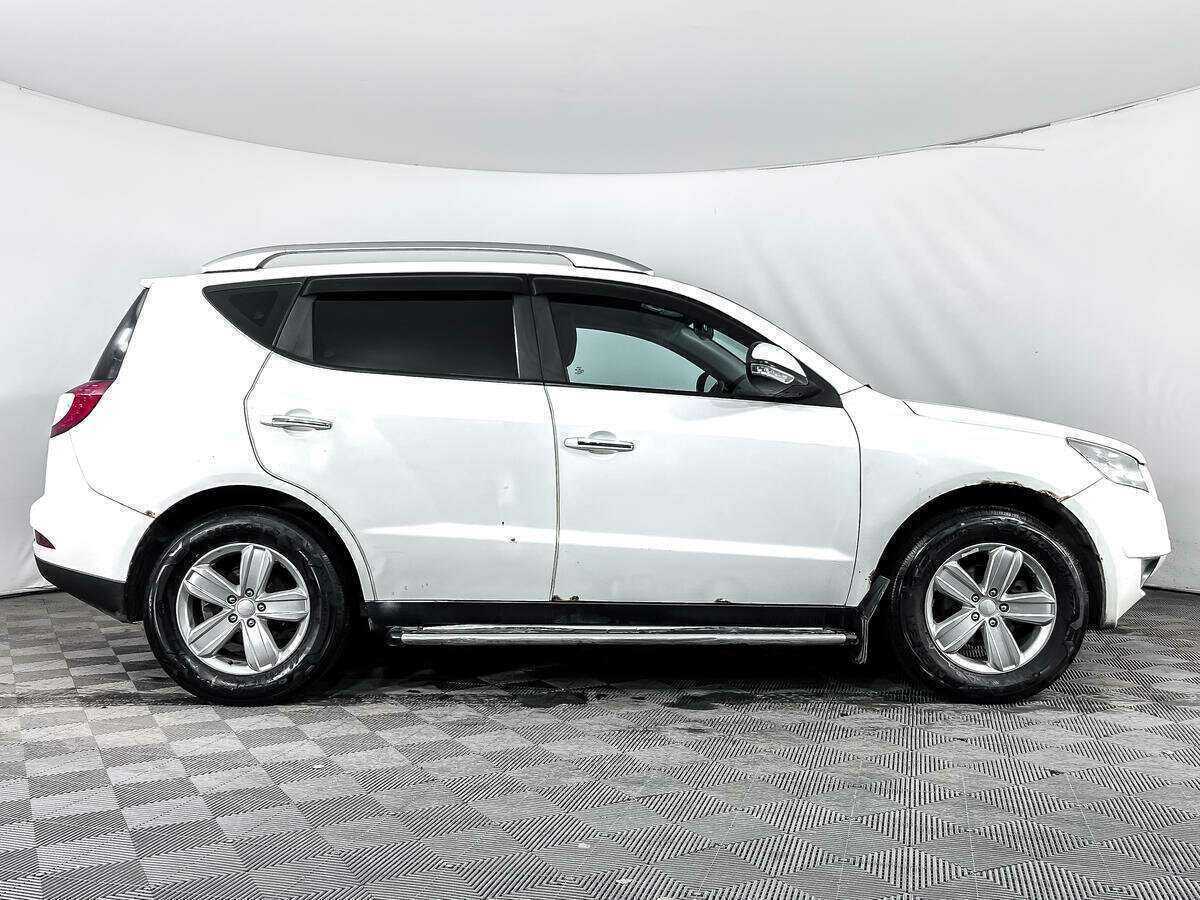Geely Emgrand X7 с пробегом — 2015 год. Фото: #3