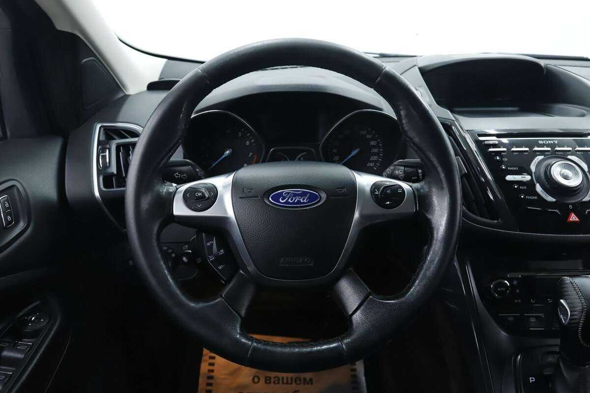 Ford Kuga с пробегом — 2016 год. Фото: #10