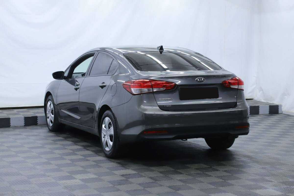 Kia Cerato с пробегом — 2018 год. Фото: #1