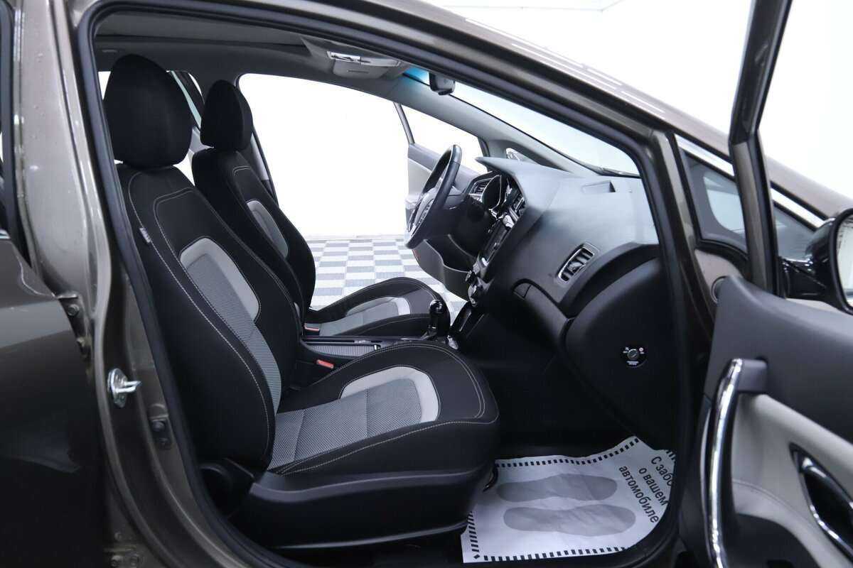 Kia Ceed с пробегом — 2015 год. Фото: #14
