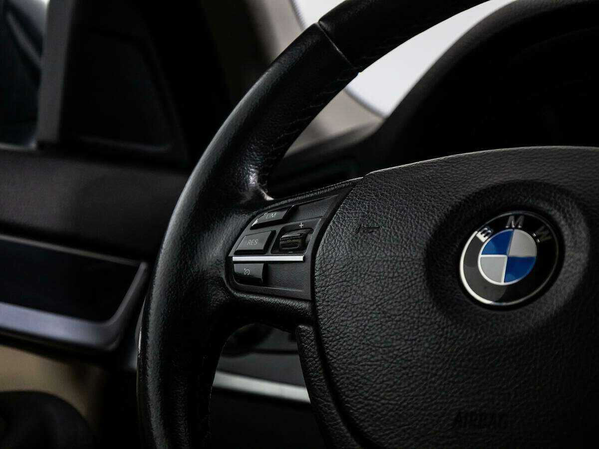 BMW 5 серии с пробегом — 2014 год. Фото: #14