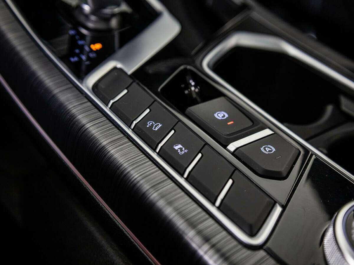 Geely Tugella с пробегом — 2022 год. Фото: #14