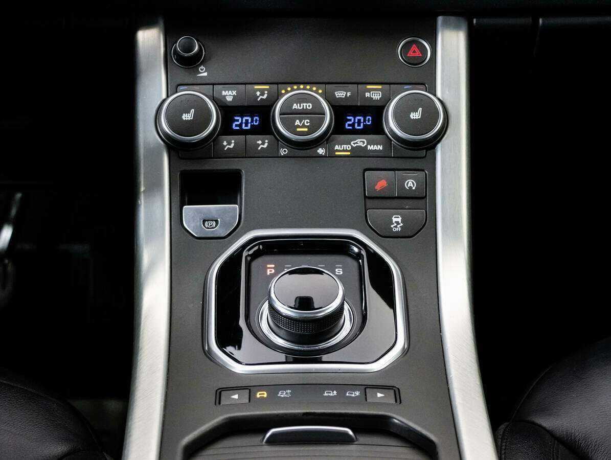 Land Rover Range Rover Evoque с пробегом — 2017 год. Фото: #12
