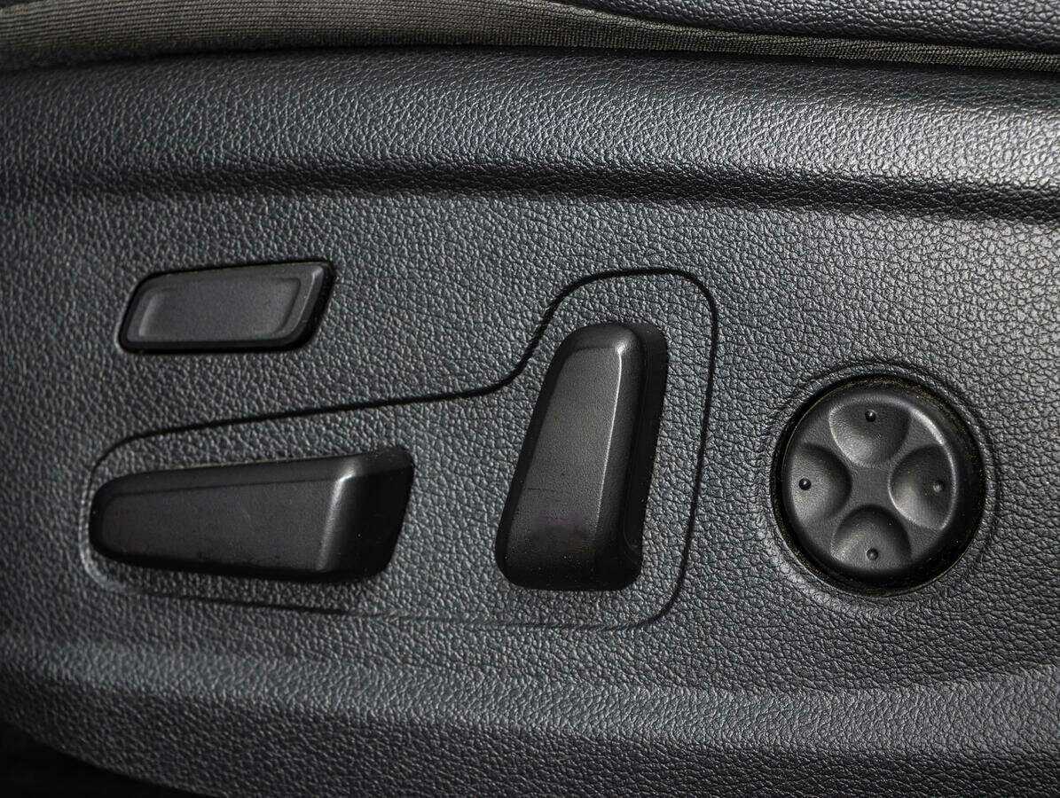 Hyundai Santa Fe с пробегом — 2019 год. Фото: #13