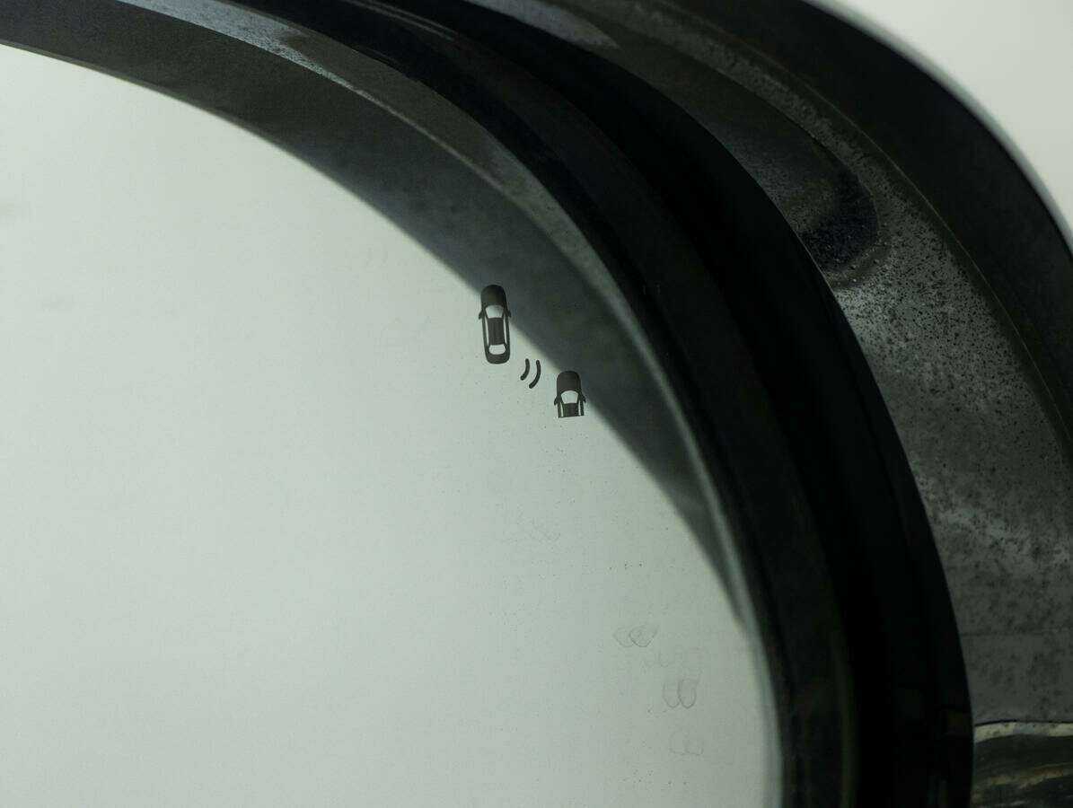 Hyundai Santa Fe с пробегом — 2019 год. Фото: #28