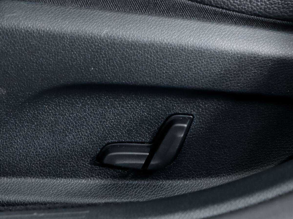 Mercedes-Benz E-Класс с пробегом — 2016 год. Фото: #13