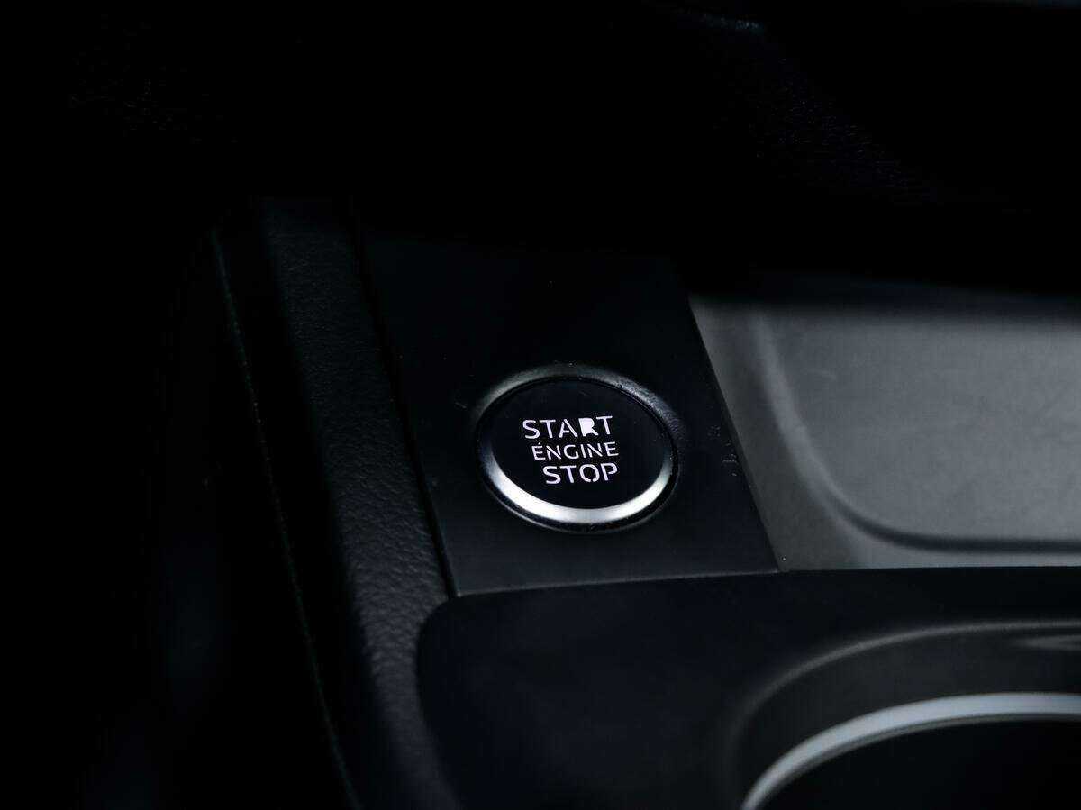 Audi A4 с пробегом — 2015 год. Фото: #11