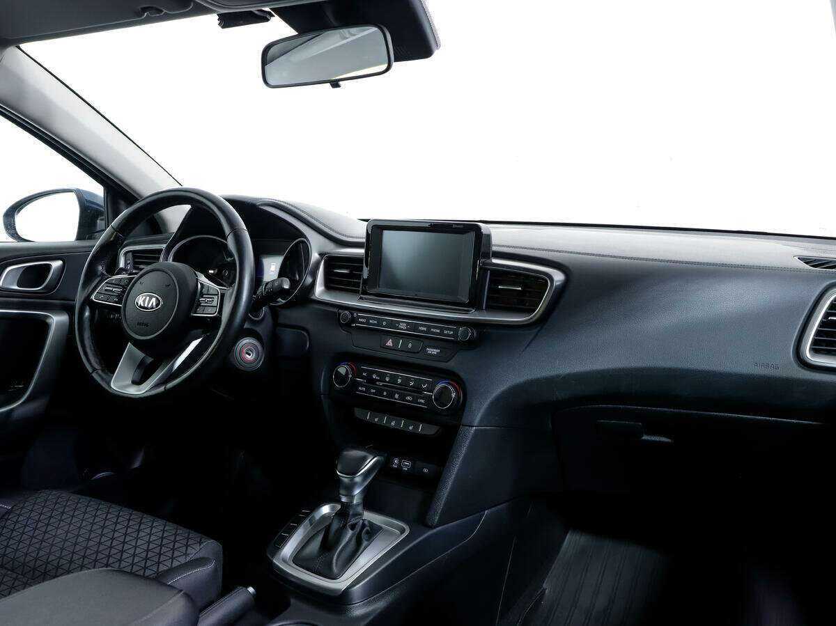 Kia Ceed с пробегом — 2018 год. Фото: #8