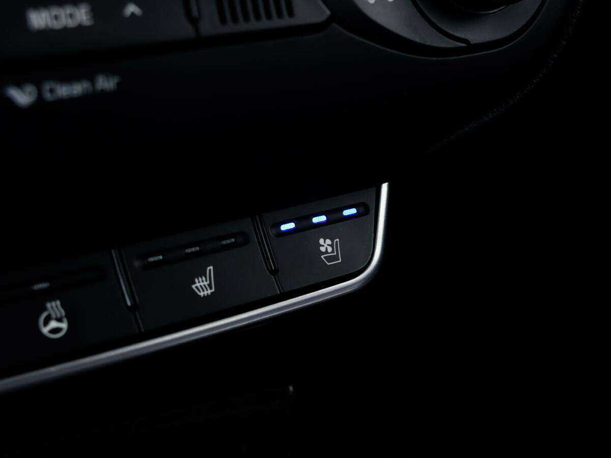 Kia Sorento с пробегом — 2017 год. Фото: #21