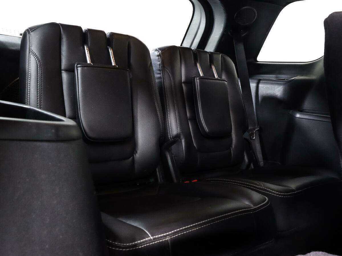 Ford Explorer с пробегом — 2018 год. Фото: #15