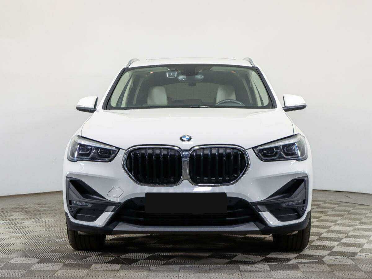 BMW X1 с пробегом — 2019 год. Фото: #1
