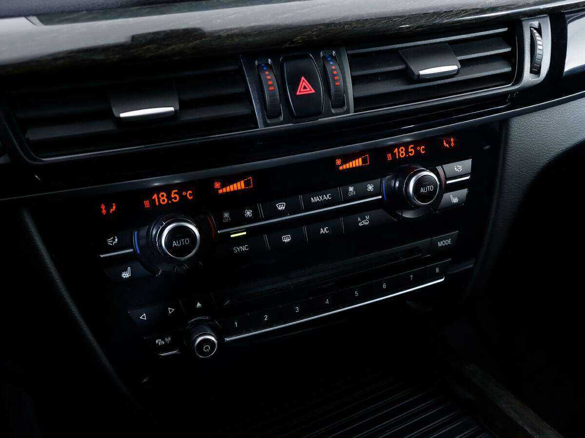 BMW X5 с пробегом — 2015 год. Фото: #10