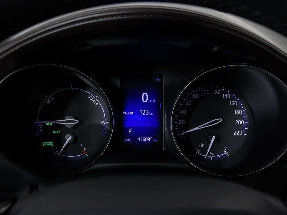 Toyota C-HR с пробегом — 2018 год. Фото: #25