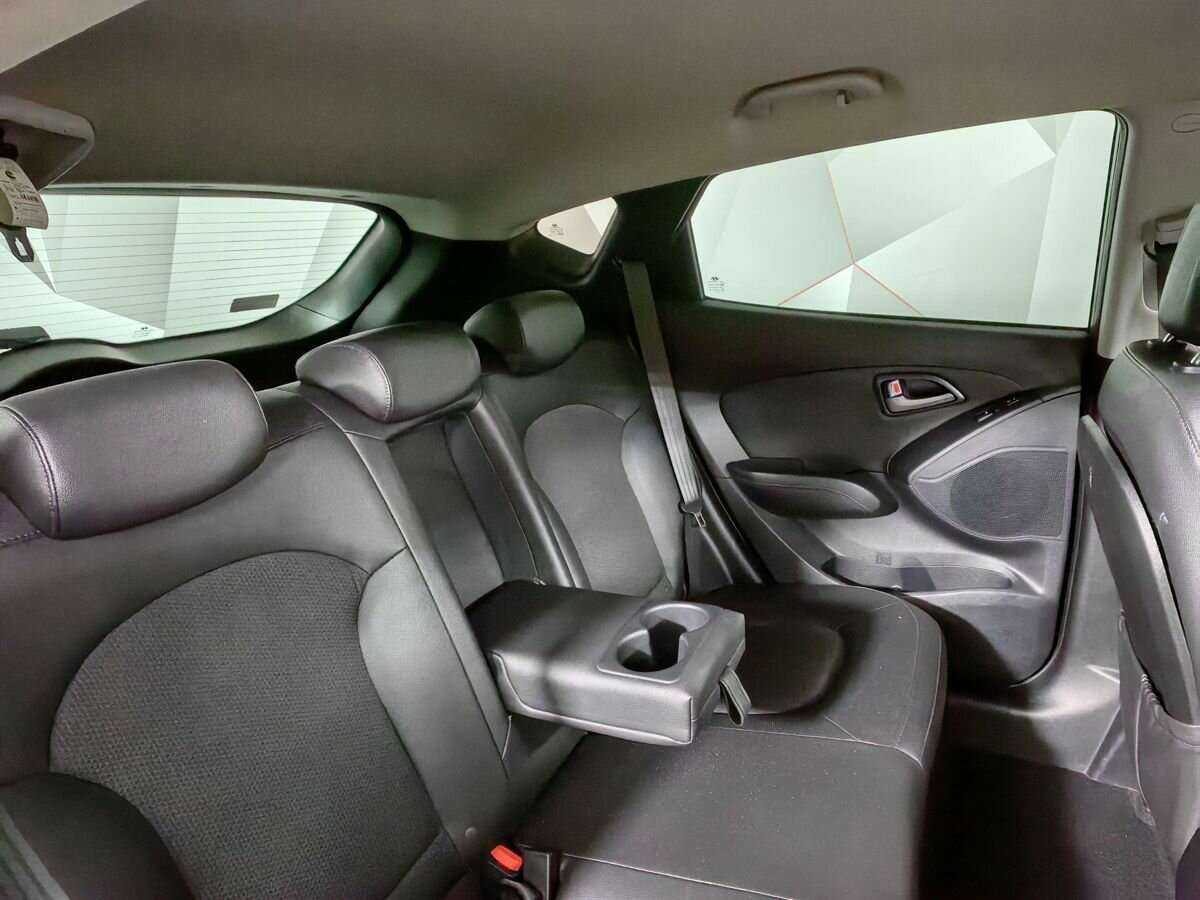 Hyundai ix35 с пробегом — 2014 год. Фото: #12