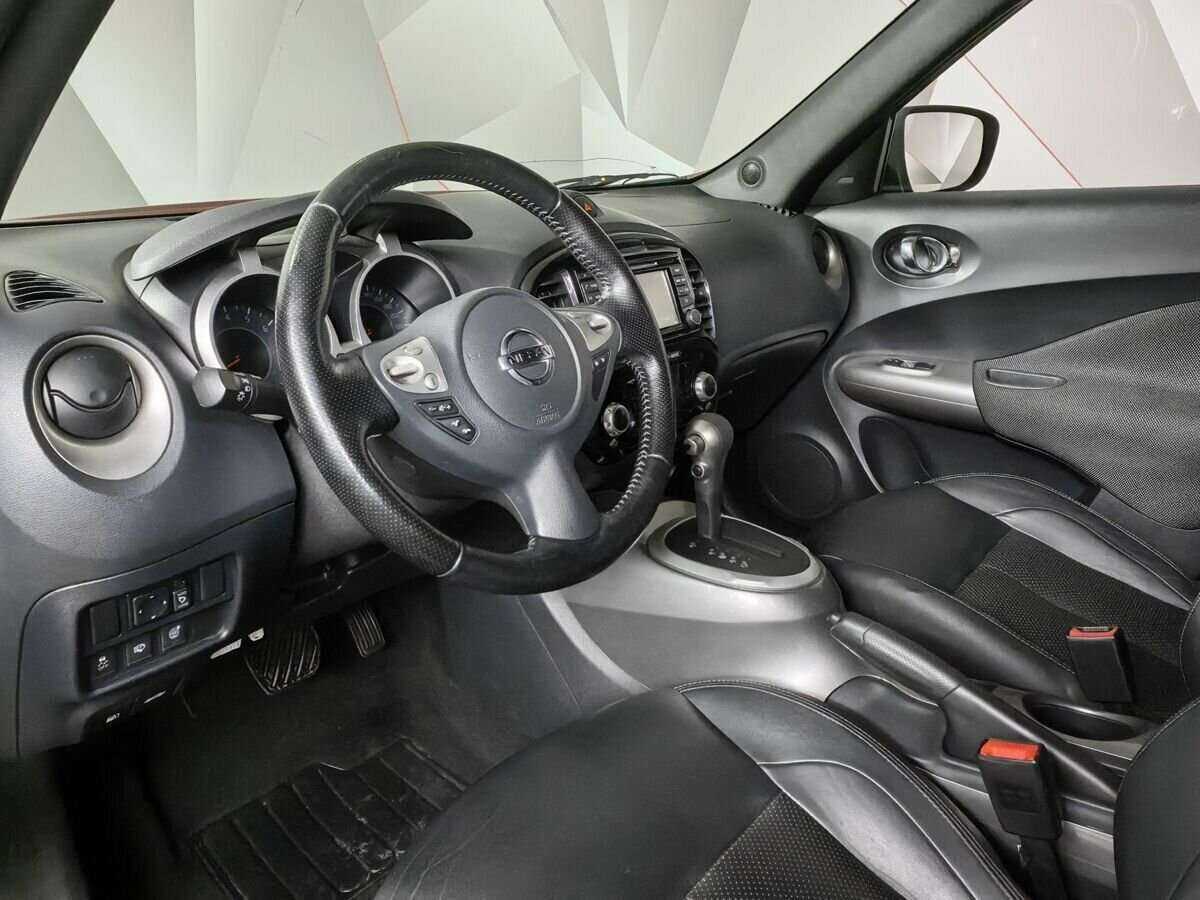 Nissan Juke с пробегом — 2015 год. Фото: #13