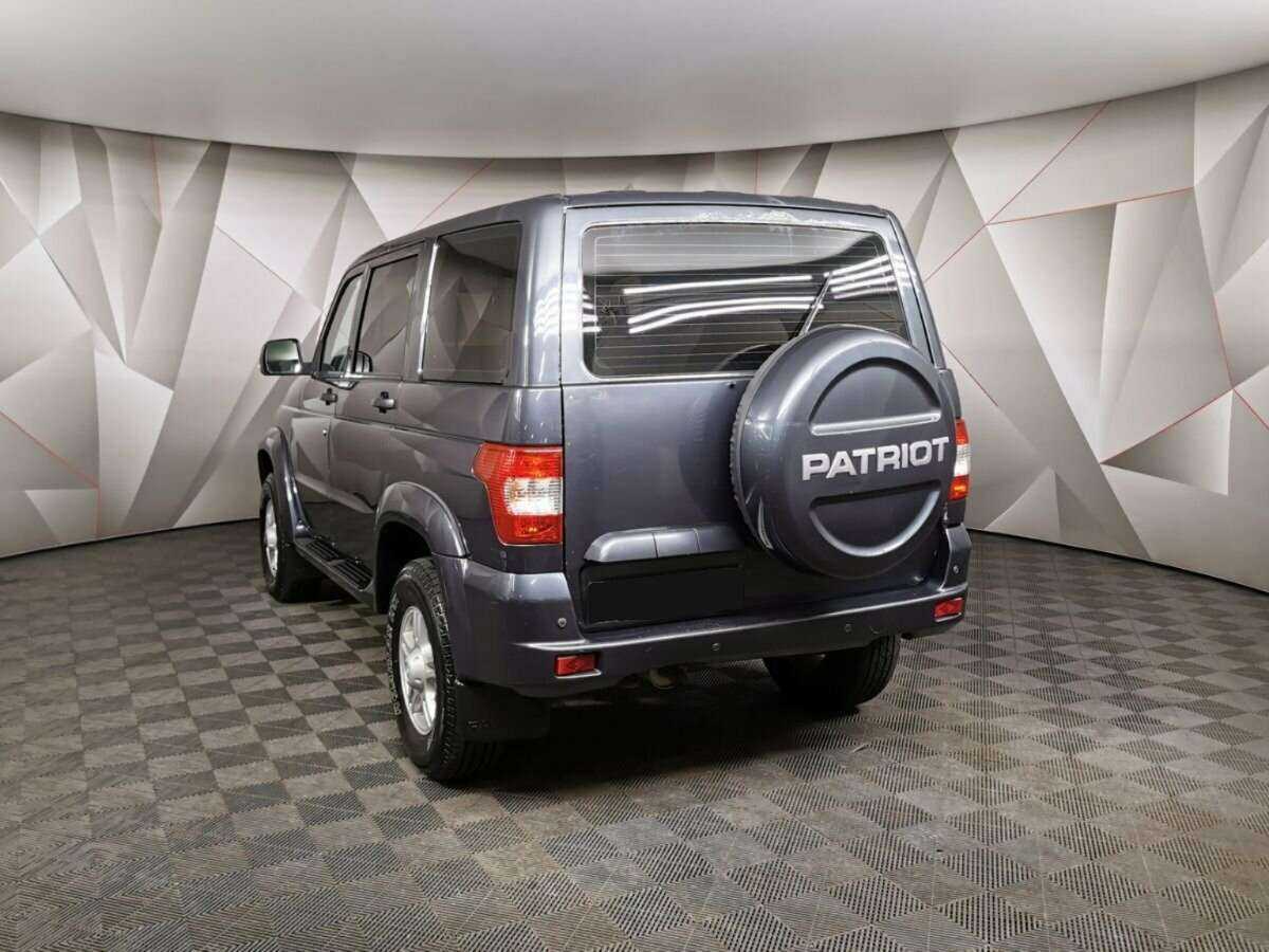 УАЗ Patriot с пробегом — 2016 год. Фото: #3