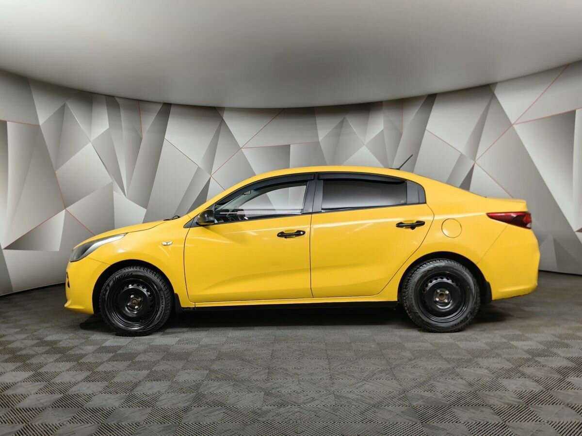 Kia Rio с пробегом — 2017 год. Фото: #4