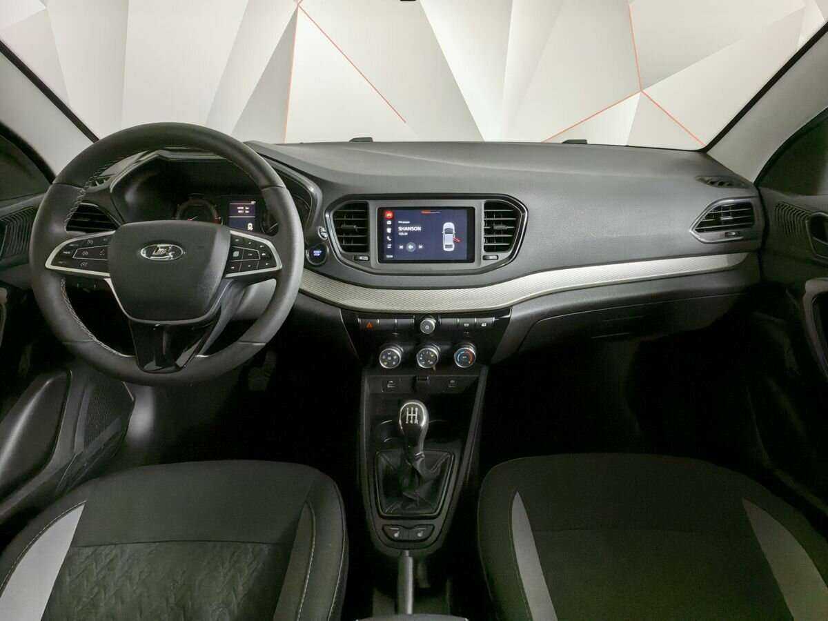 Lada (ВАЗ) Vesta с пробегом — 2023 год. Фото: #9