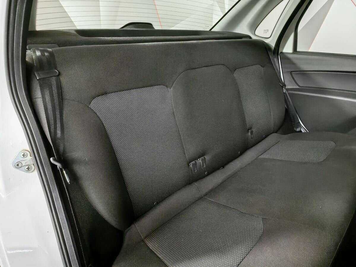 Lada (ВАЗ) Granta с пробегом — 2020 год. Фото: #15